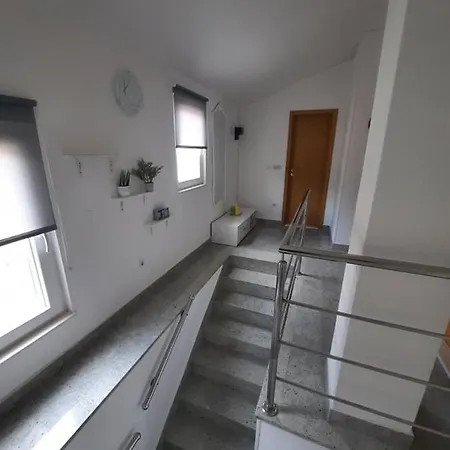 Apartament Ojdana Zivkovic